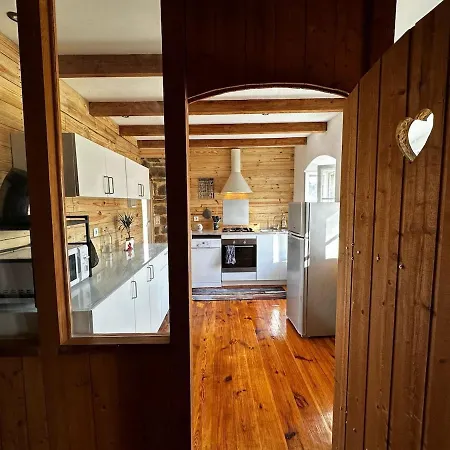 Atypique A Feriehus Tence